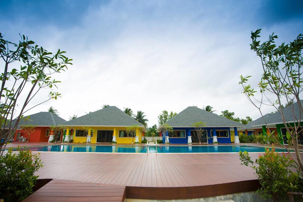 Thai O.T. Khaolak Resort Khao Lak Exterior photo